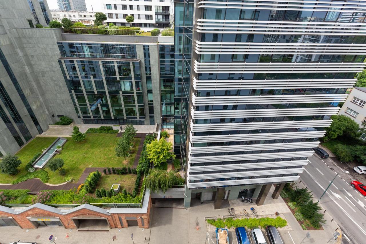 City Center Apartments Grzybowska With Parking By Noclegi Renters Varşovia Exterior foto